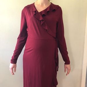 Isabella Oliver Aurelia Ruffled Maternity Dress